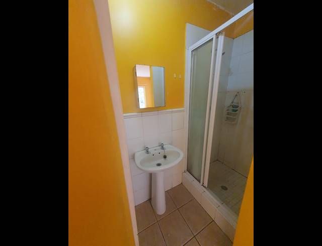 2 BEDROOM APARTMENT FOR SALE IN PELHAM